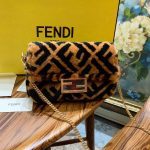 FENDI Baguette