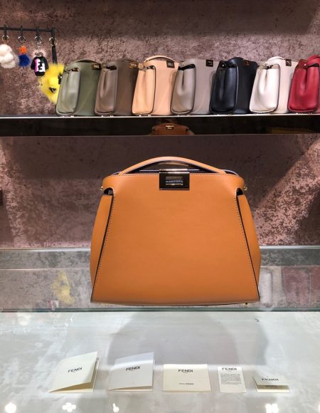 FENDI Peekaboo