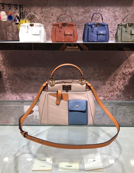 FENDI Peekaboo