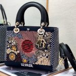 LADY DIOR