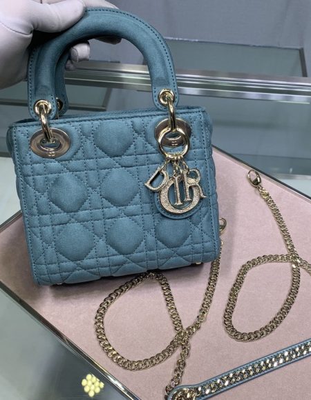 LADY DIOR