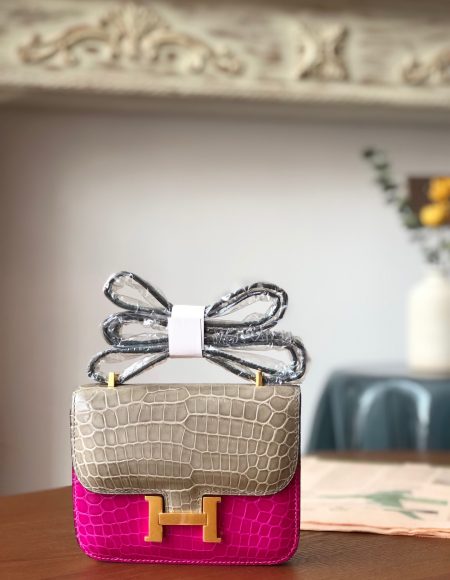 Hermes constance mini