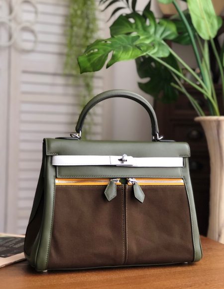 Hermes Kelly32