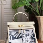 Hermes Kelly32