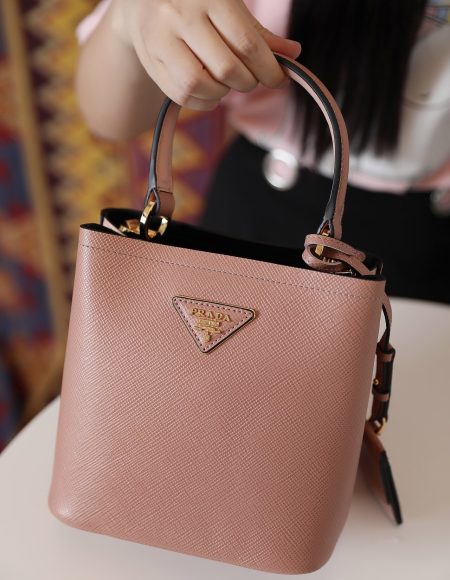 PRADA PANIER