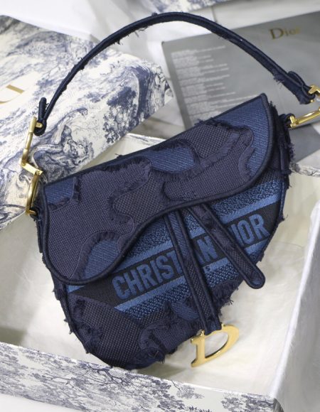 DIOR SADDLE