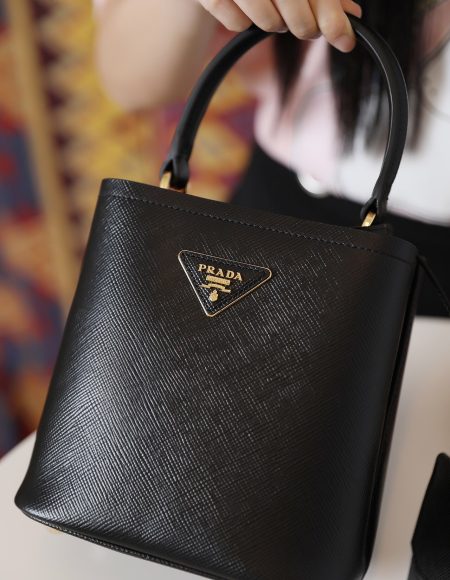 PRADA PANIER