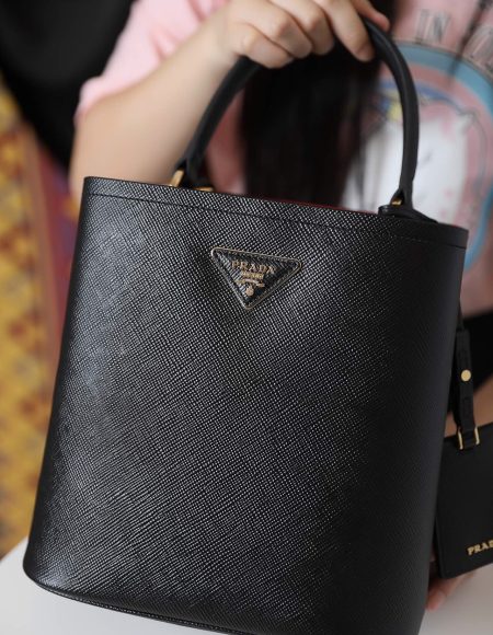 PRADA PANIER