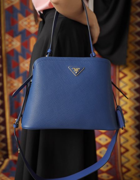prada saffiano