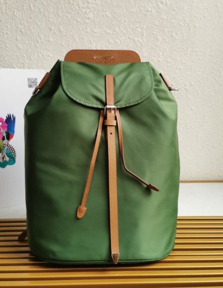 PRADA SAFFIANO