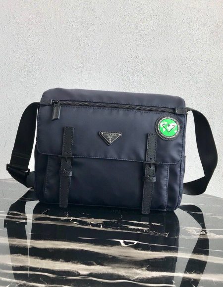 prada econyl