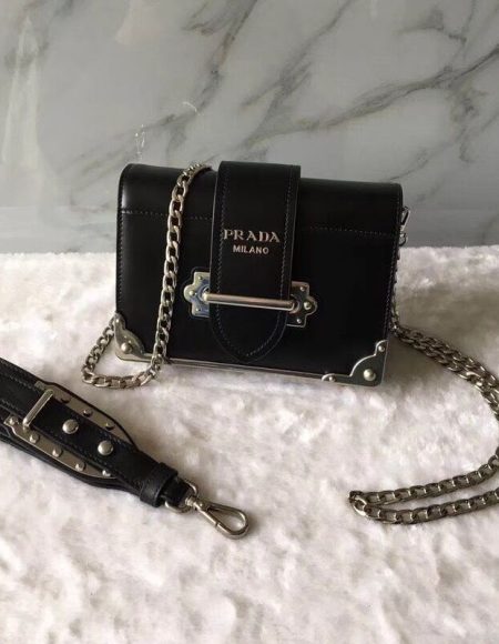Prada Cahier