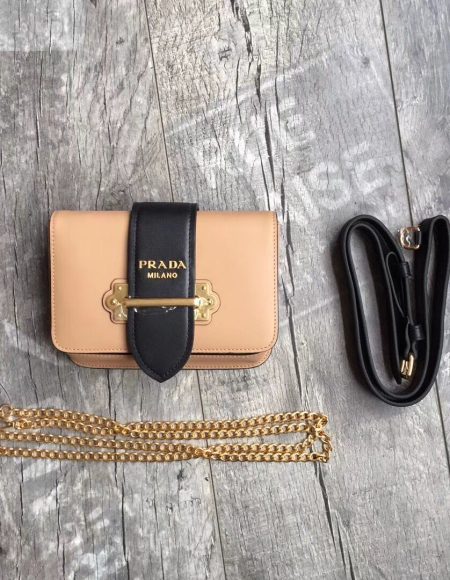 prada Cahier