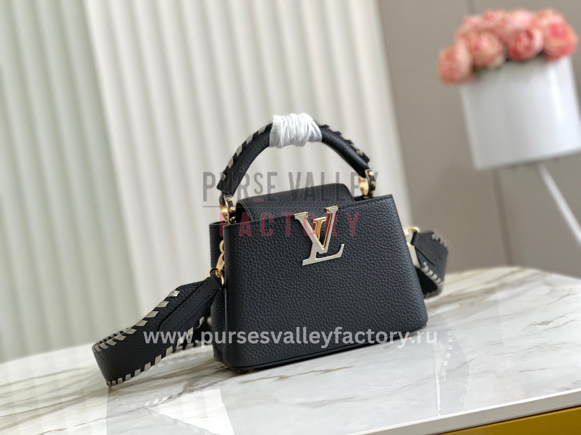 Replica Louis Vuitton Capucines MM LV Bag Etain Metallic Gray M21121 for  Sale