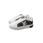 LOUIS VUITTON TIME OUT SNEAKER WHITE & BLACK 1AAW0M