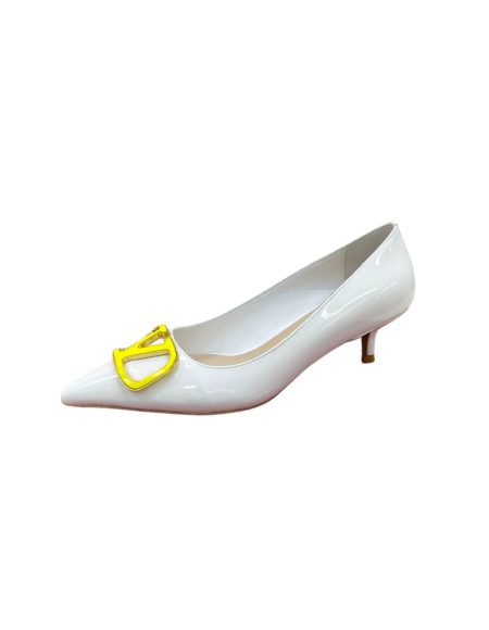 VALENTINO V BUCKLE PUMPS WHITE 1W2S0FH8LAFGF9
