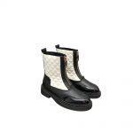 CHANEL ANKLE BOOTS WHITE AND BLACK G39710