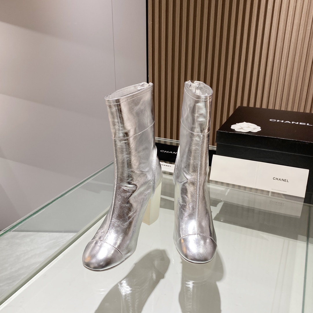 CHANEL BOOTS SILVER G40099