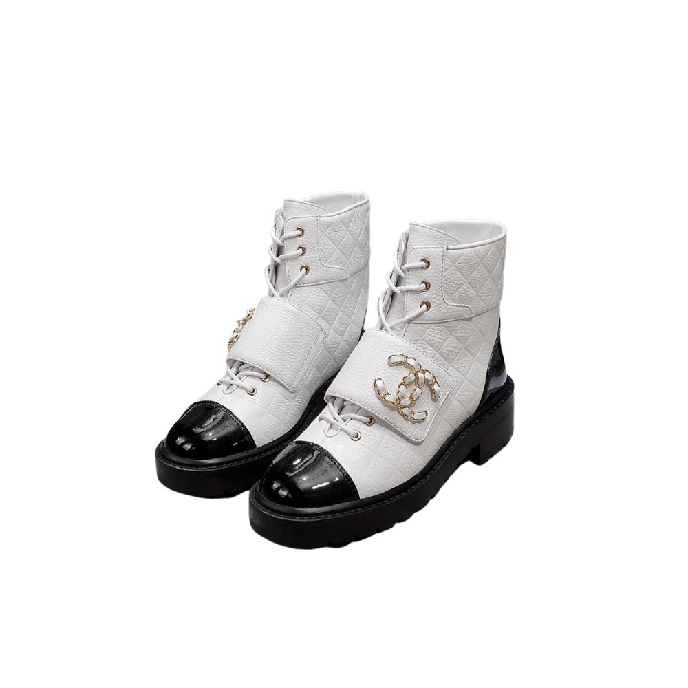 CHANEL ANKLE BOOTS BLACK G38514