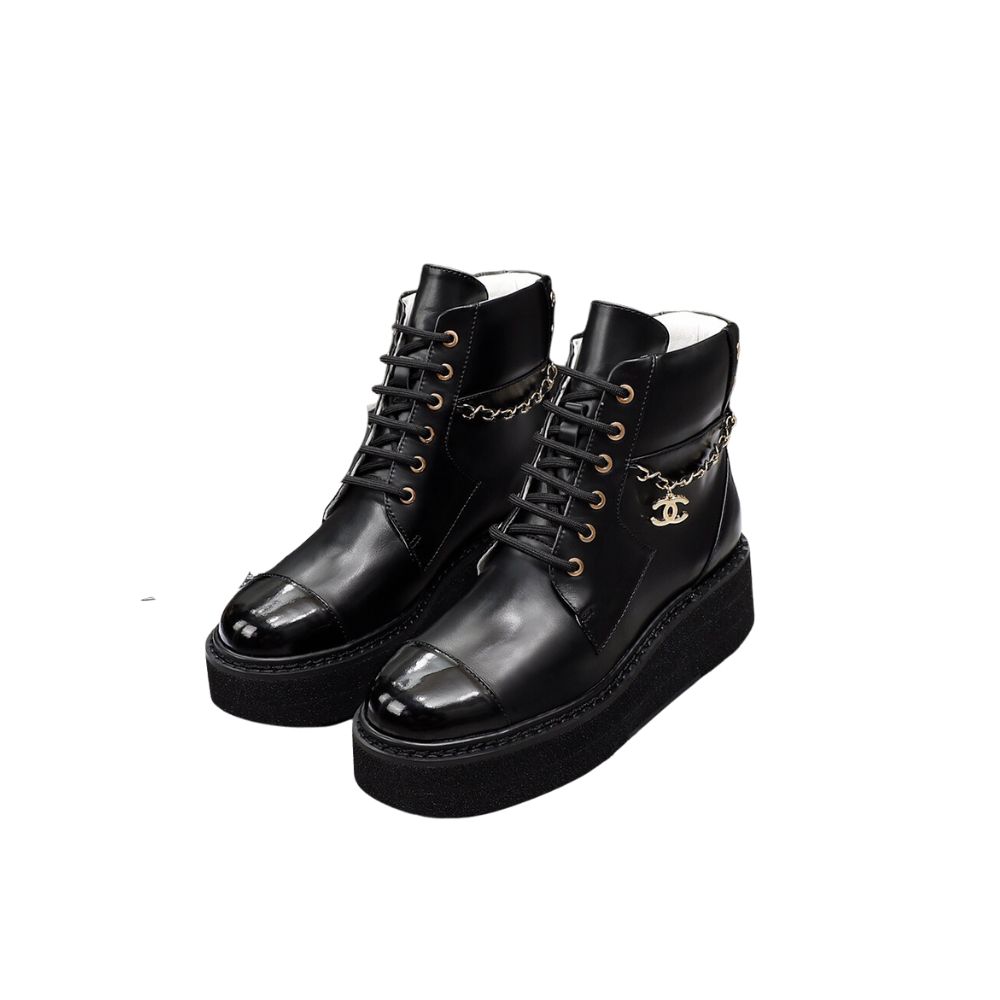 CHANEL ANKLE BOOTS BLACK G38514