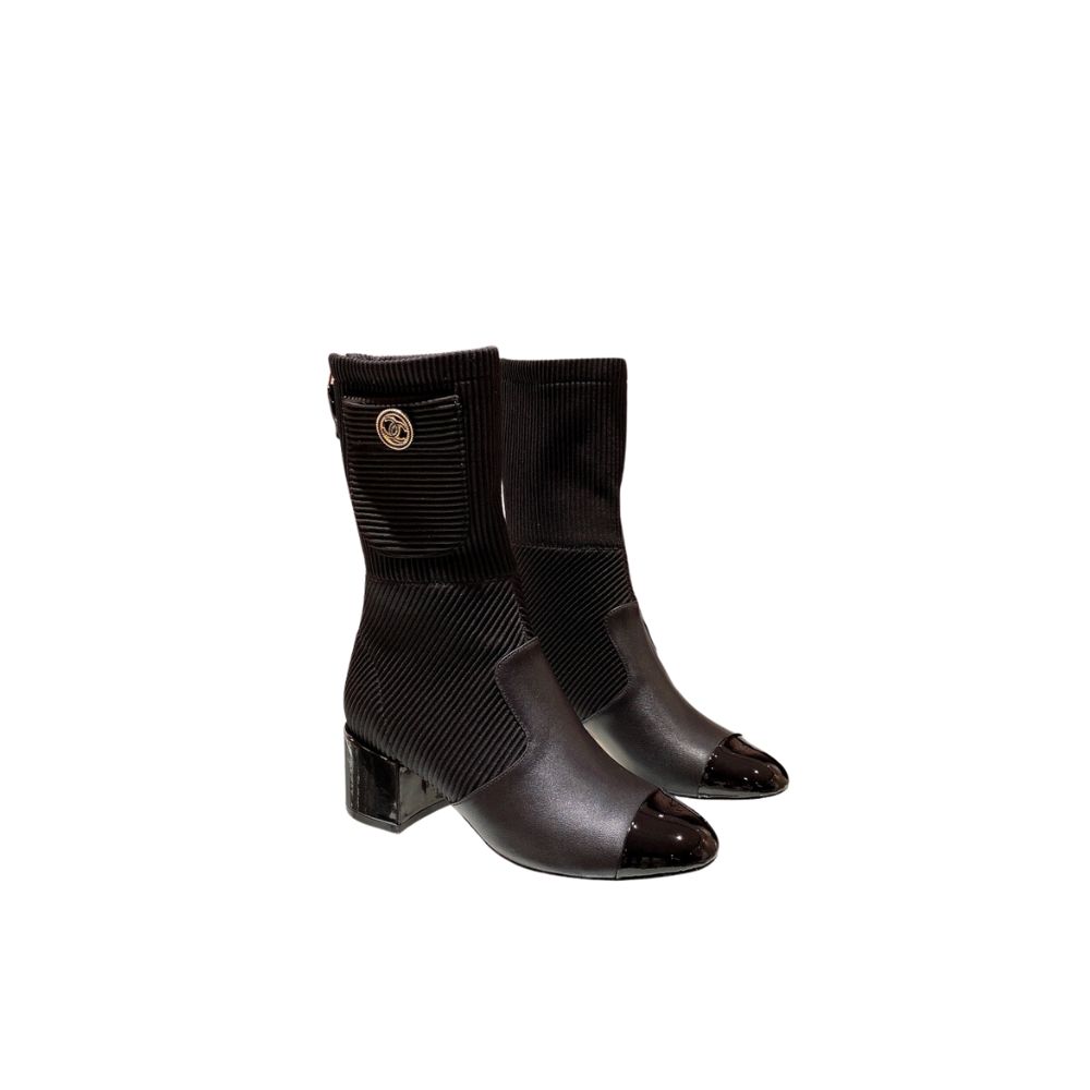 CHANEL BOOTS BLACK G39736
