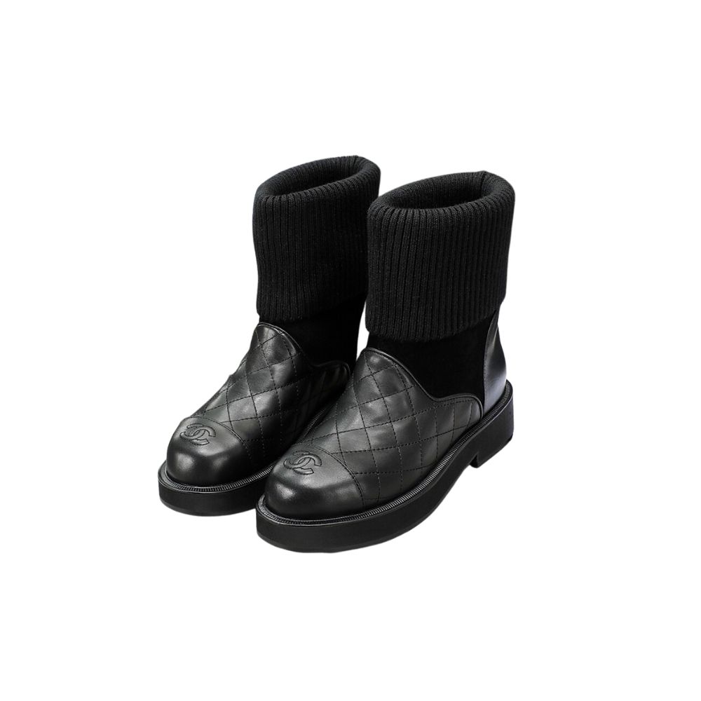CHANEL BOOTS BLACK G39162