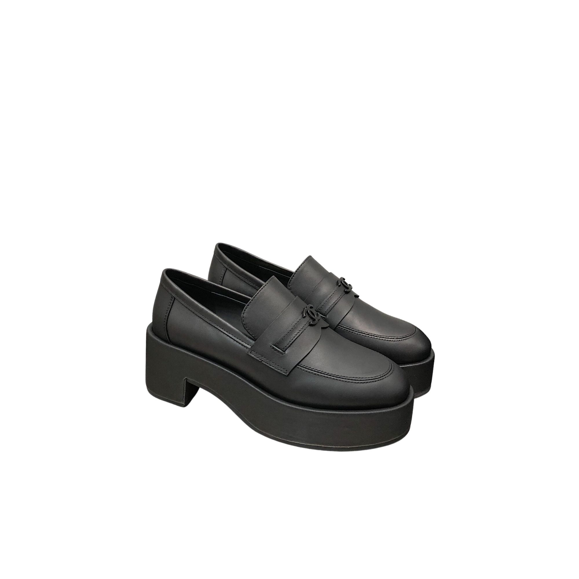 CHANEL LOAFERS BLACK G39000