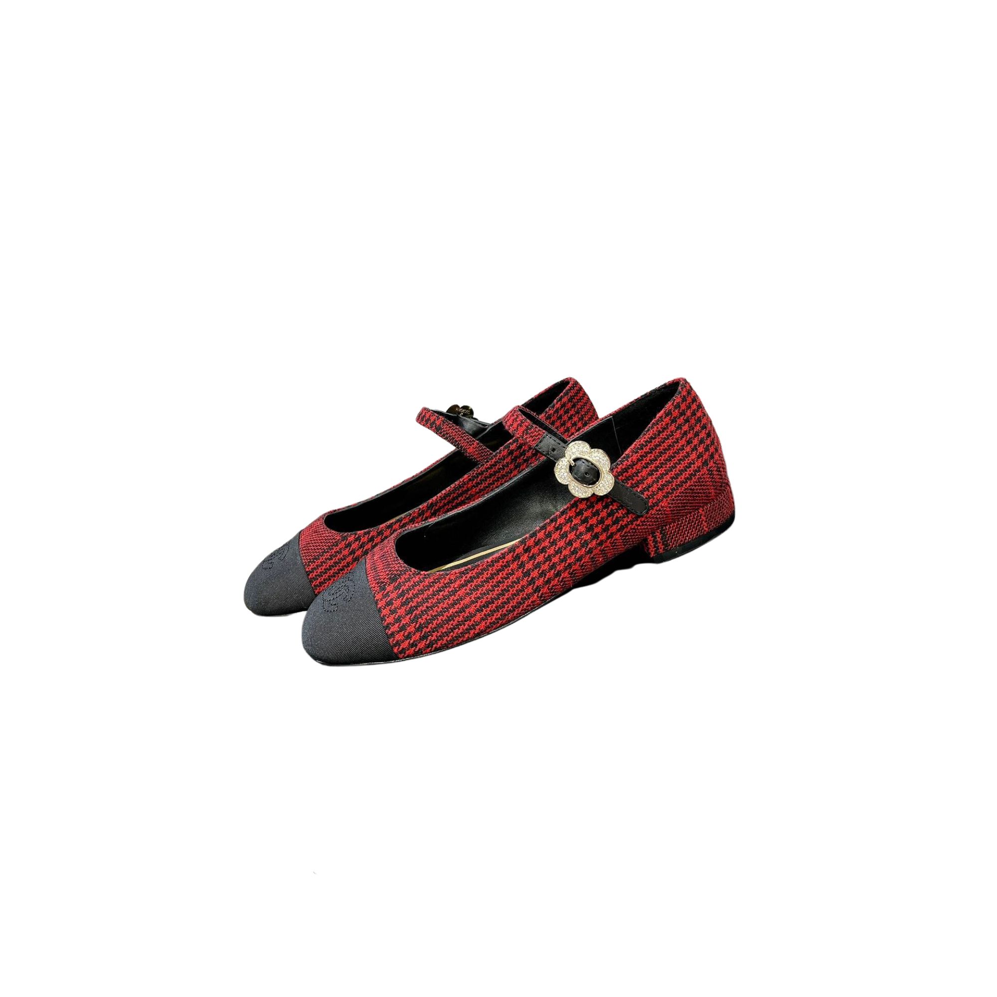 CHANEL BALLERINAS RED G02819