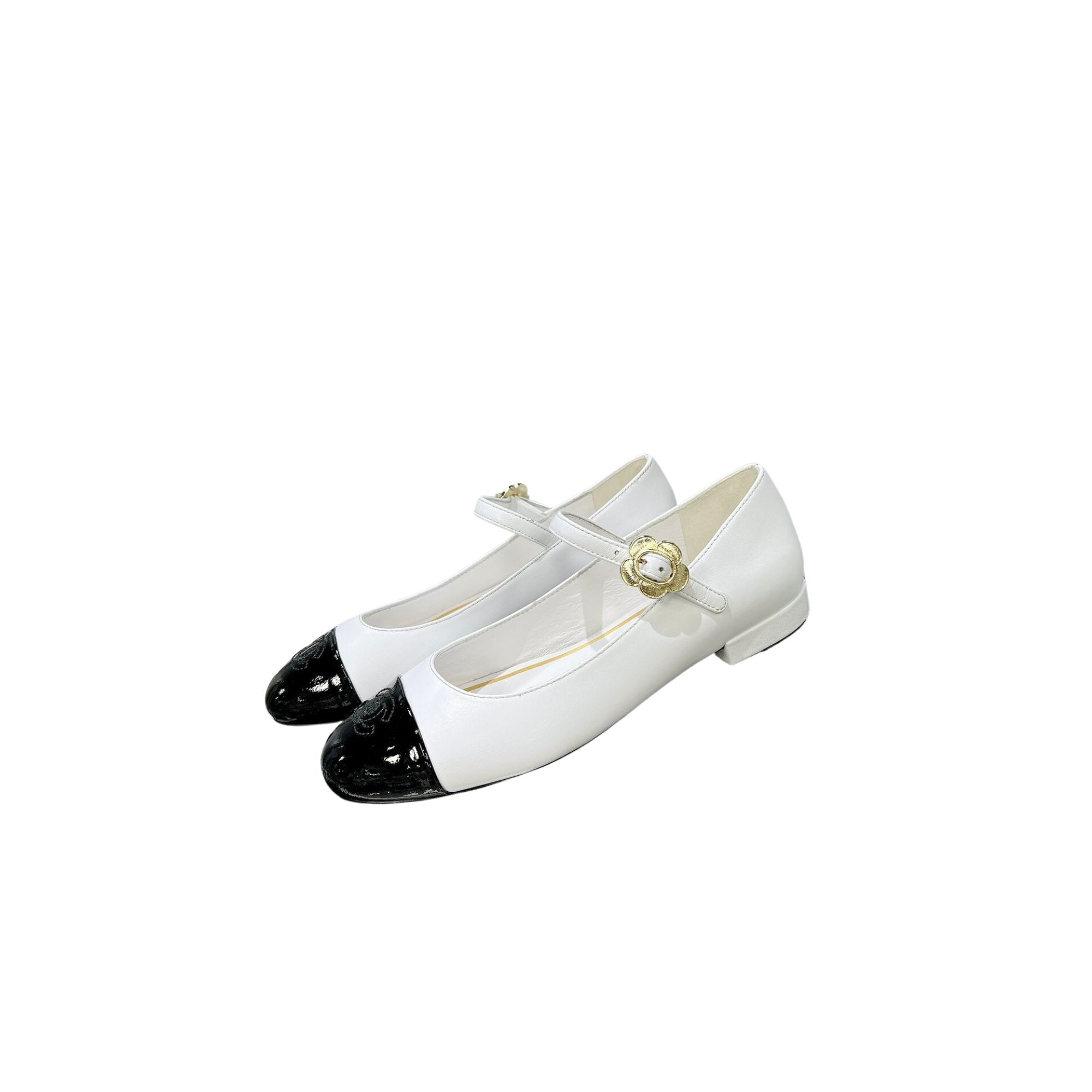 CHANEL BALLERINAS WHITE G02819