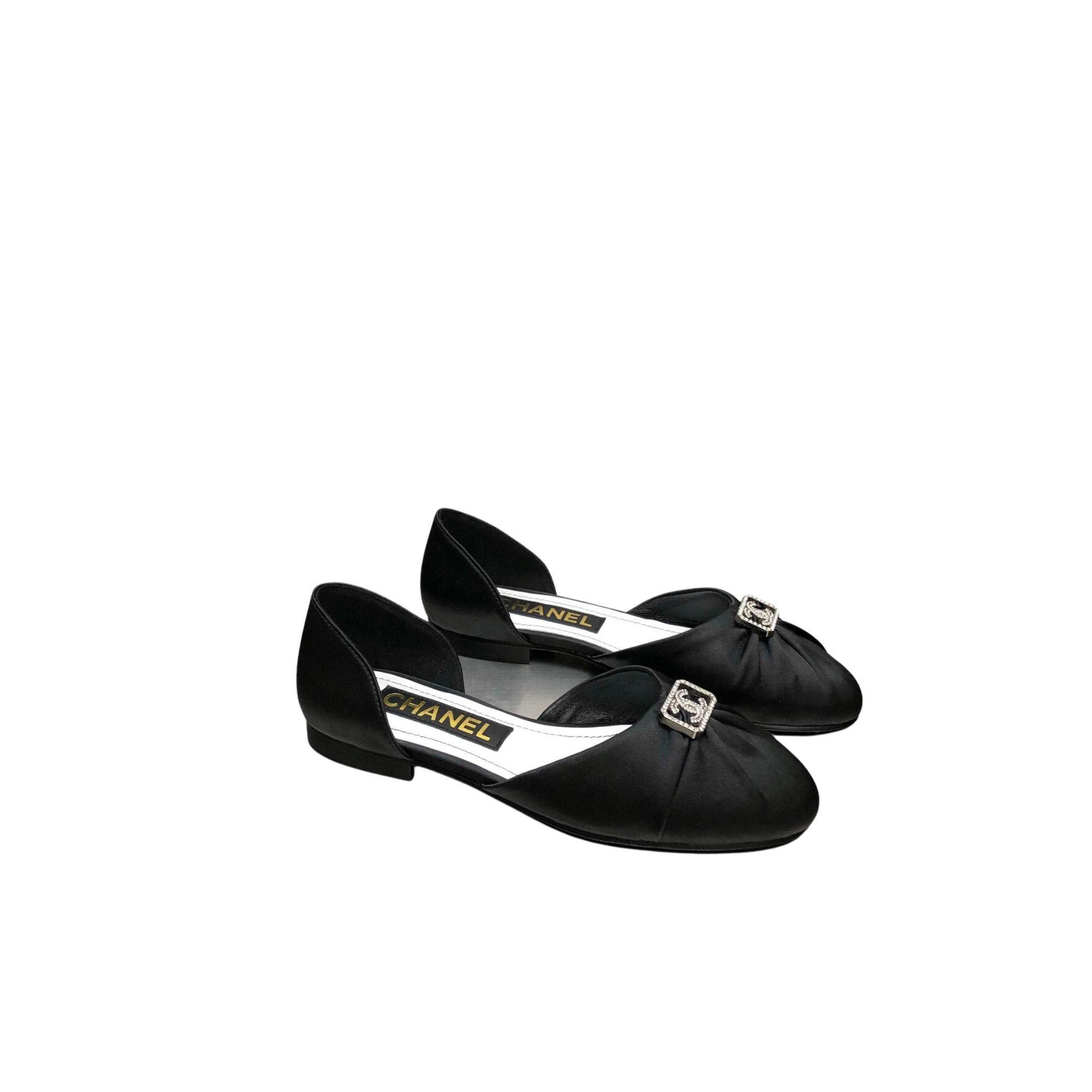 CHANEL BALLERINAS BLACK G31318