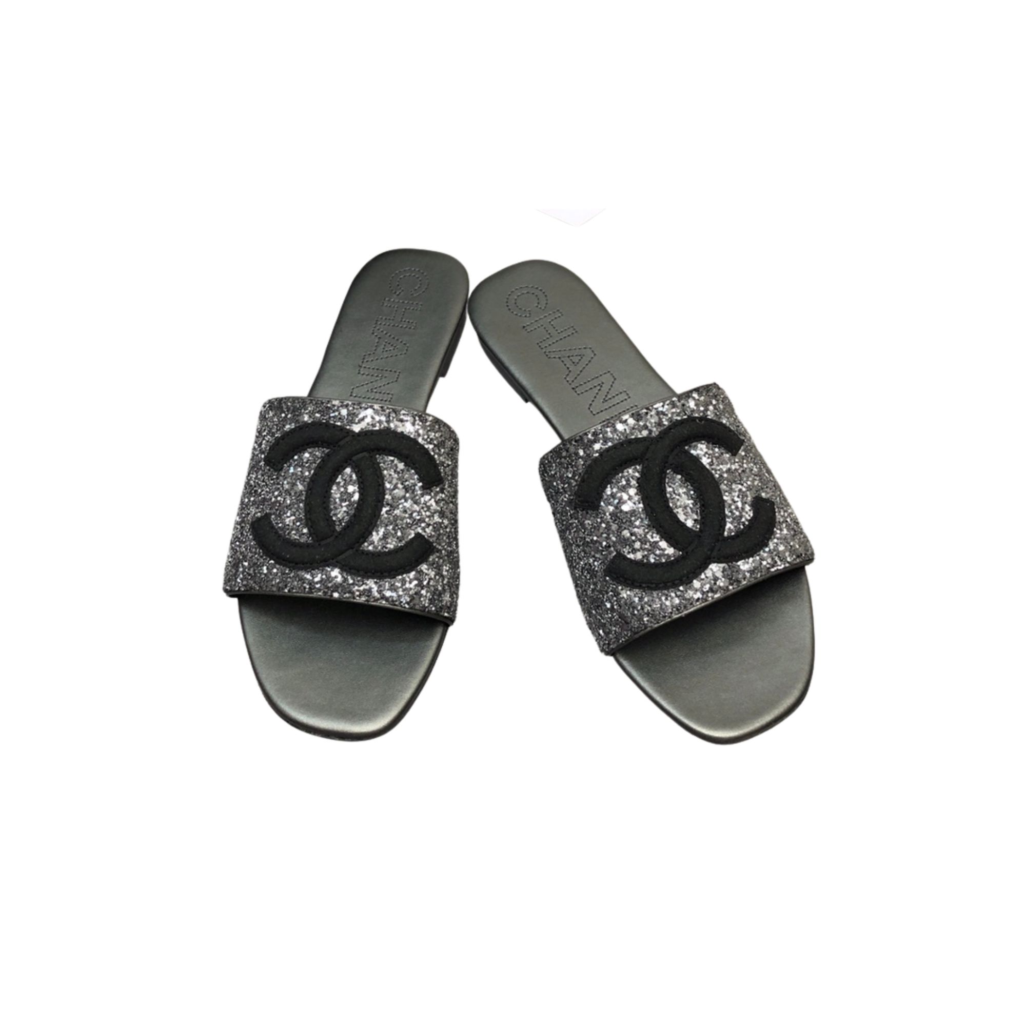 CHANEL MULES GREY G39778