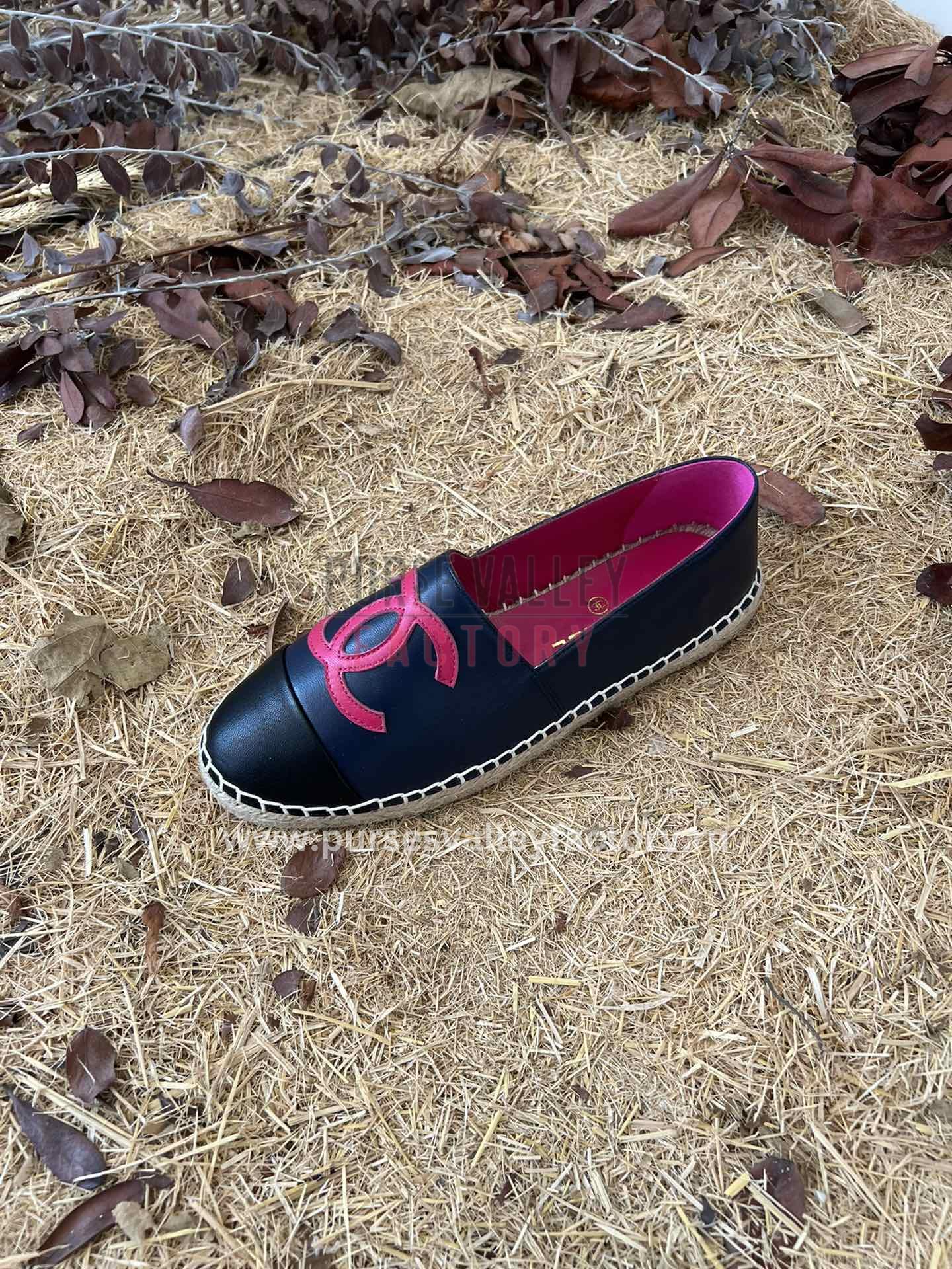 PVF_140923_CHANEL_-sandals_and_espadrilles-1-8