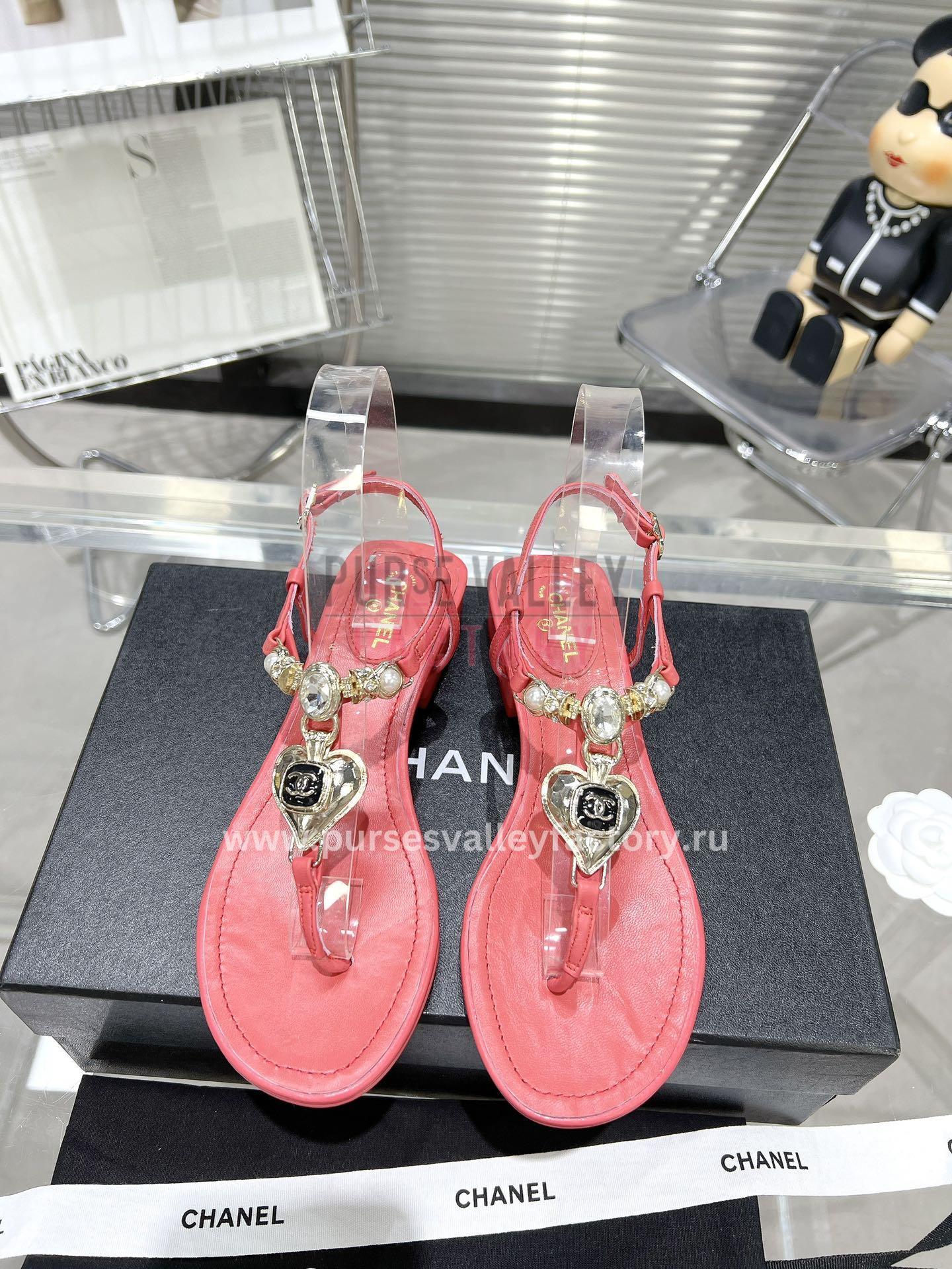 PVF_140923_CHANEL_-sandals_and_espadrilles-18-2