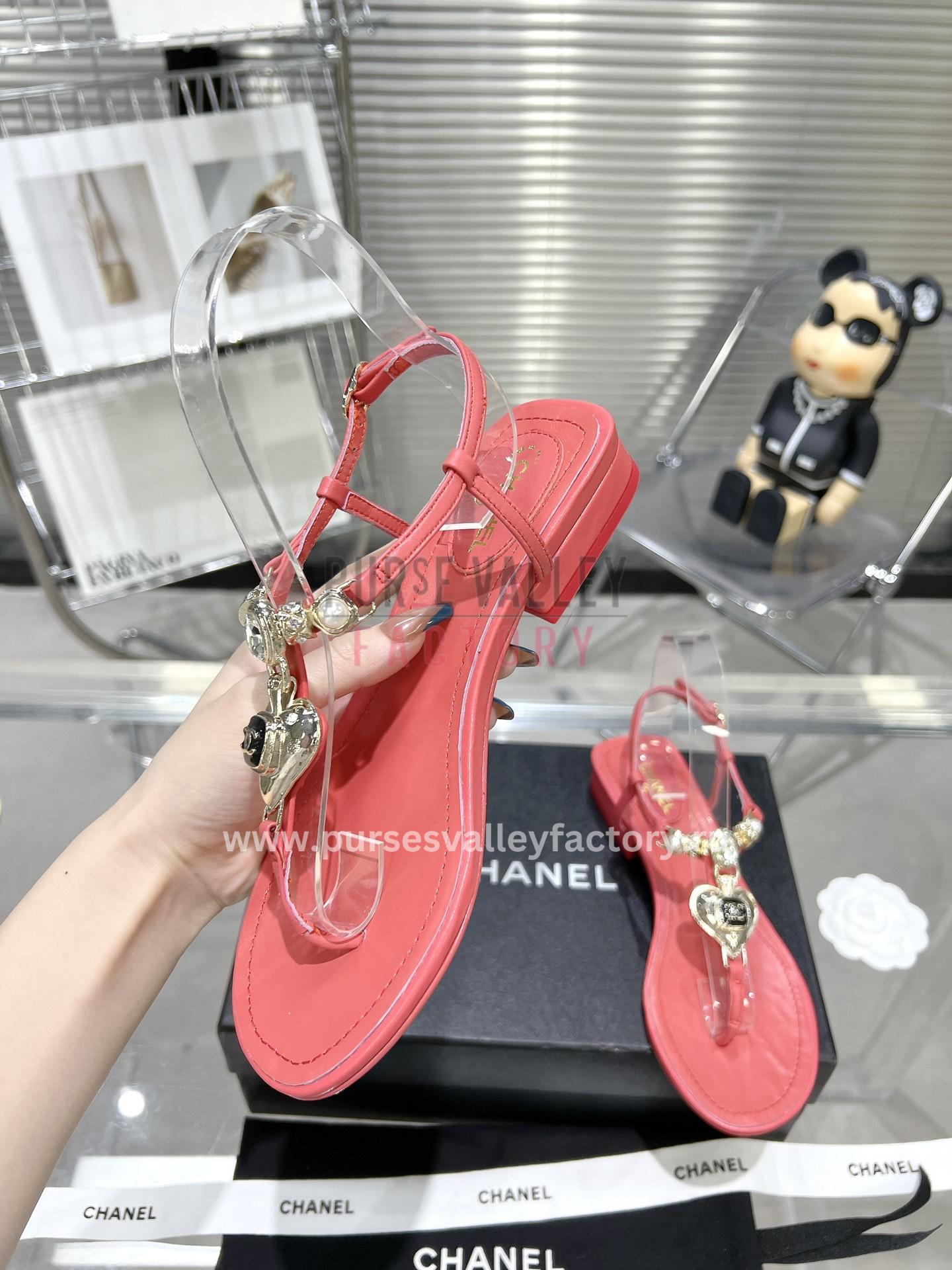 PVF_140923_CHANEL_-sandals_and_espadrilles-18-4