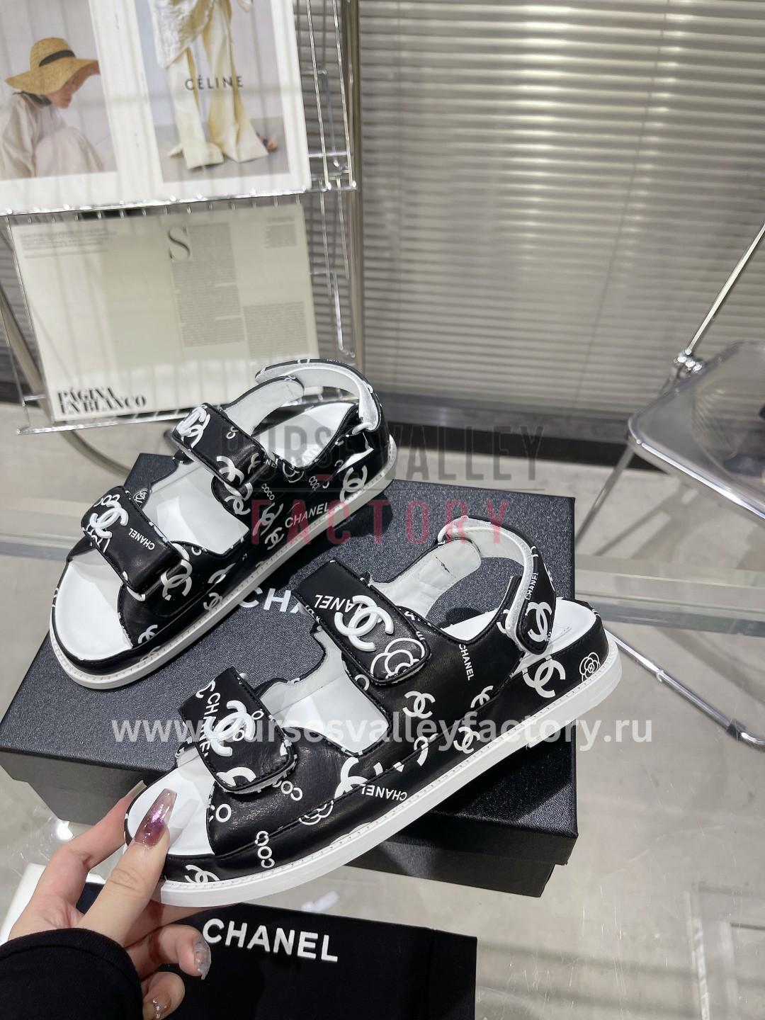 PVF_140923_CHANEL_-sandals_and_espadrilles-35-3