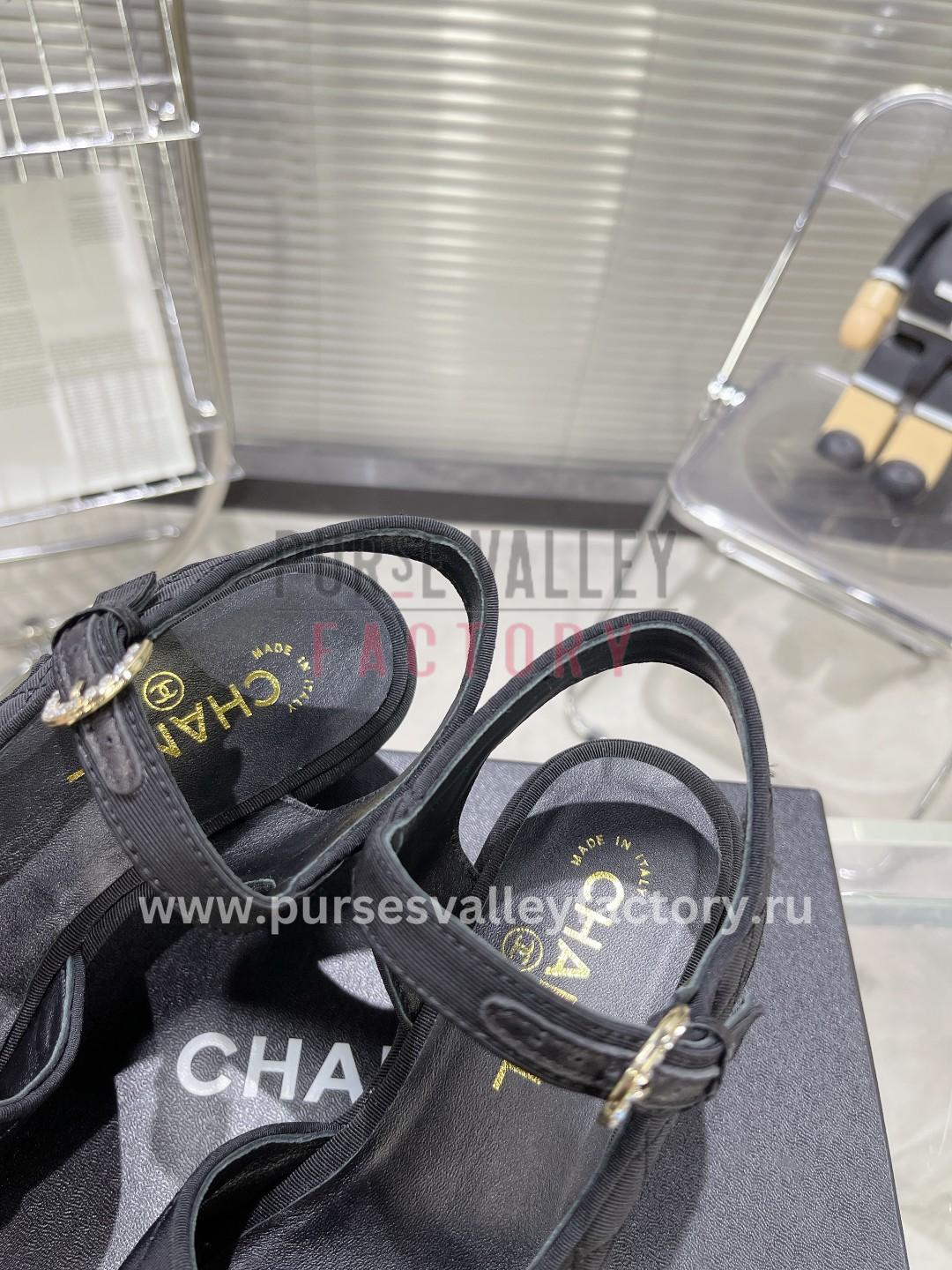 PVF_140923_CHANEL_-sandals_and_espadrilles-36-8