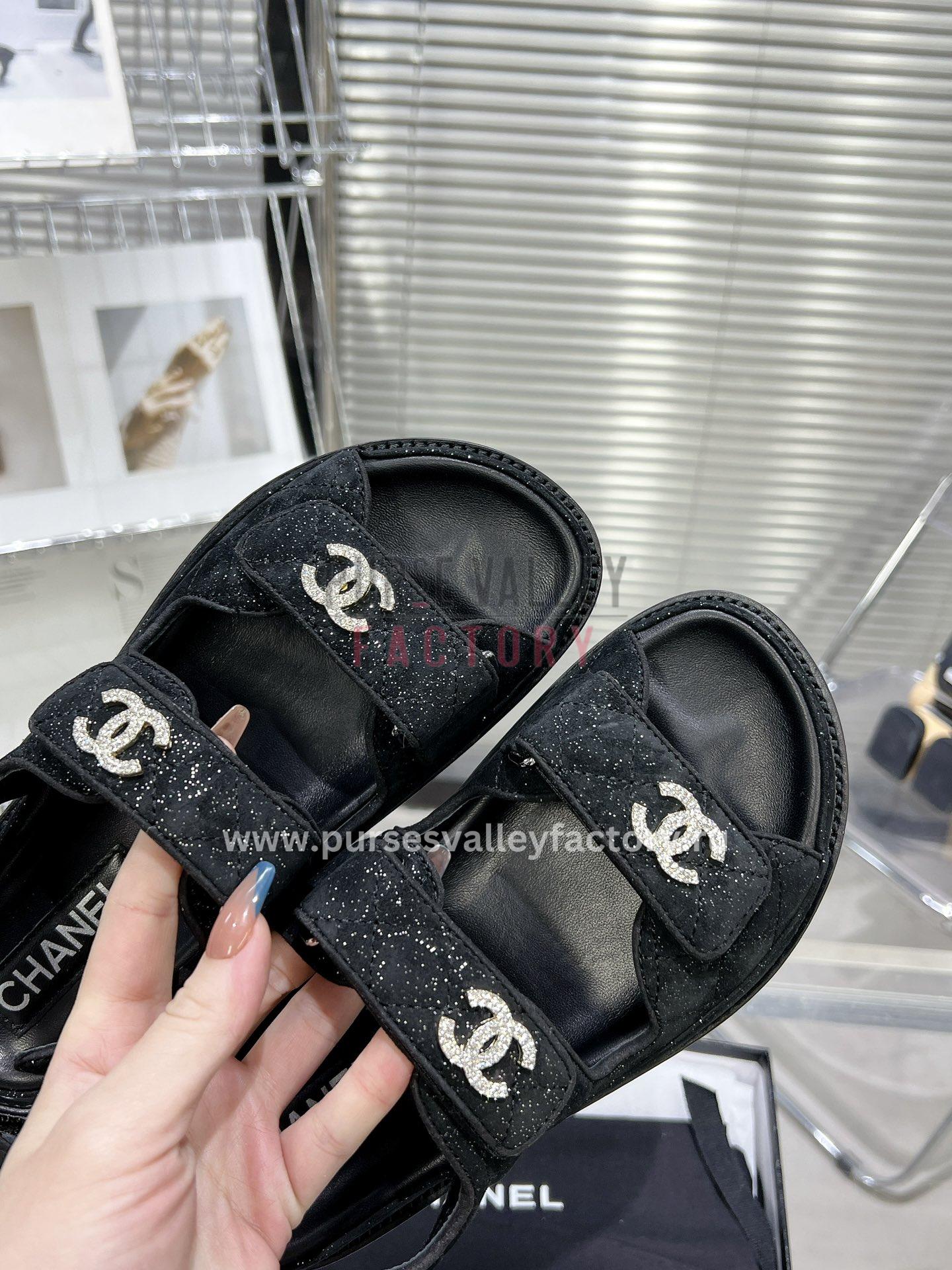 PVF_140923_CHANEL_-sandals_and_espadrilles-40-6