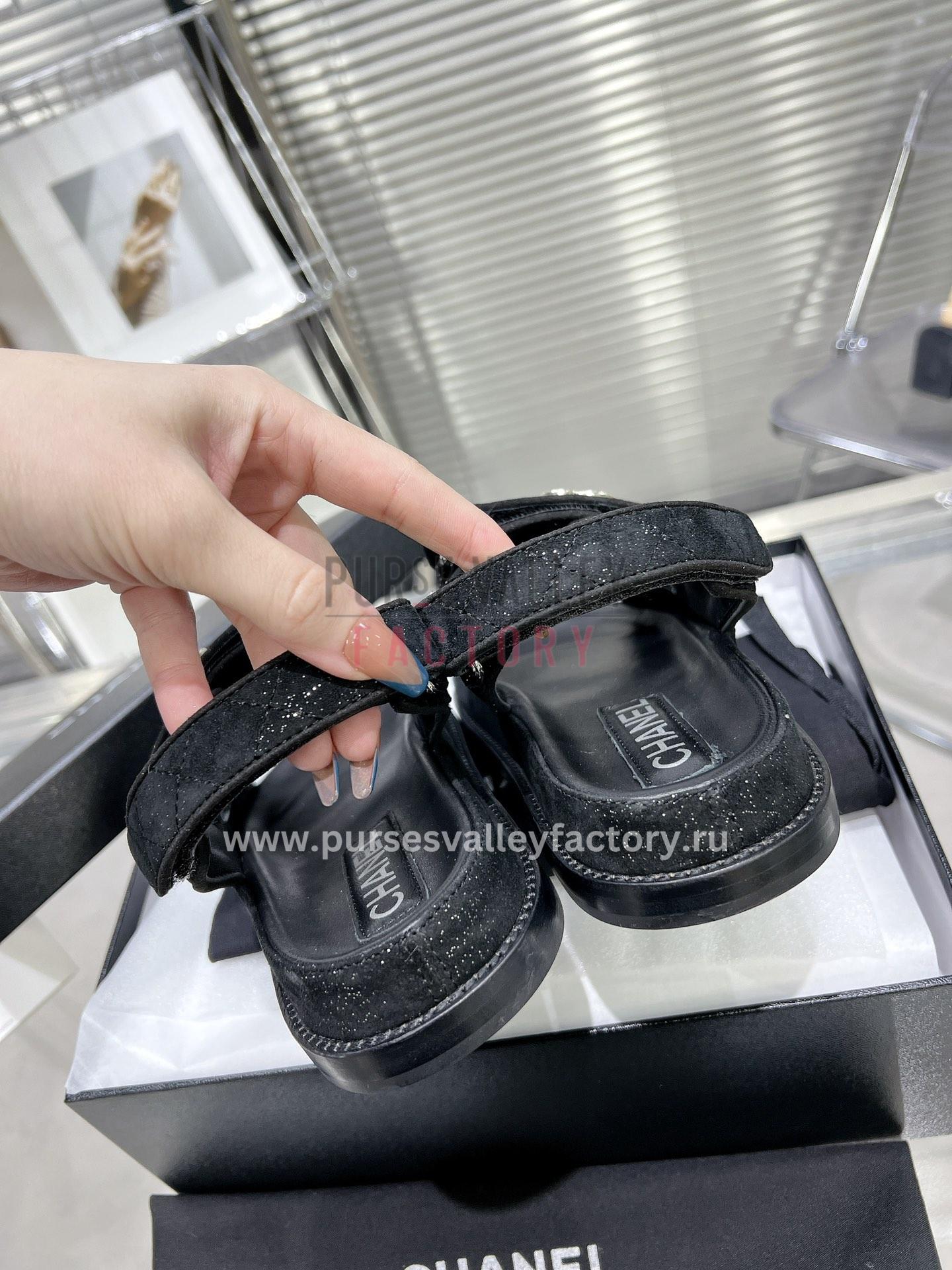 PVF_140923_CHANEL_-sandals_and_espadrilles-40-8