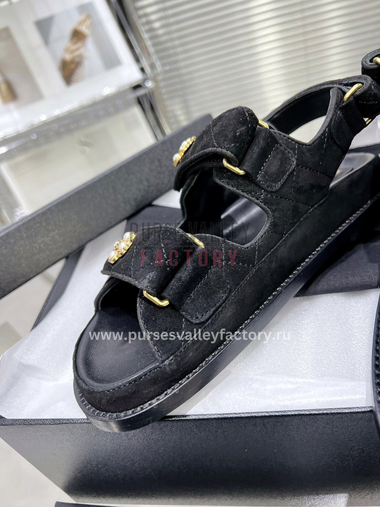 PVF_140923_CHANEL_-sandals_and_espadrilles-42-6