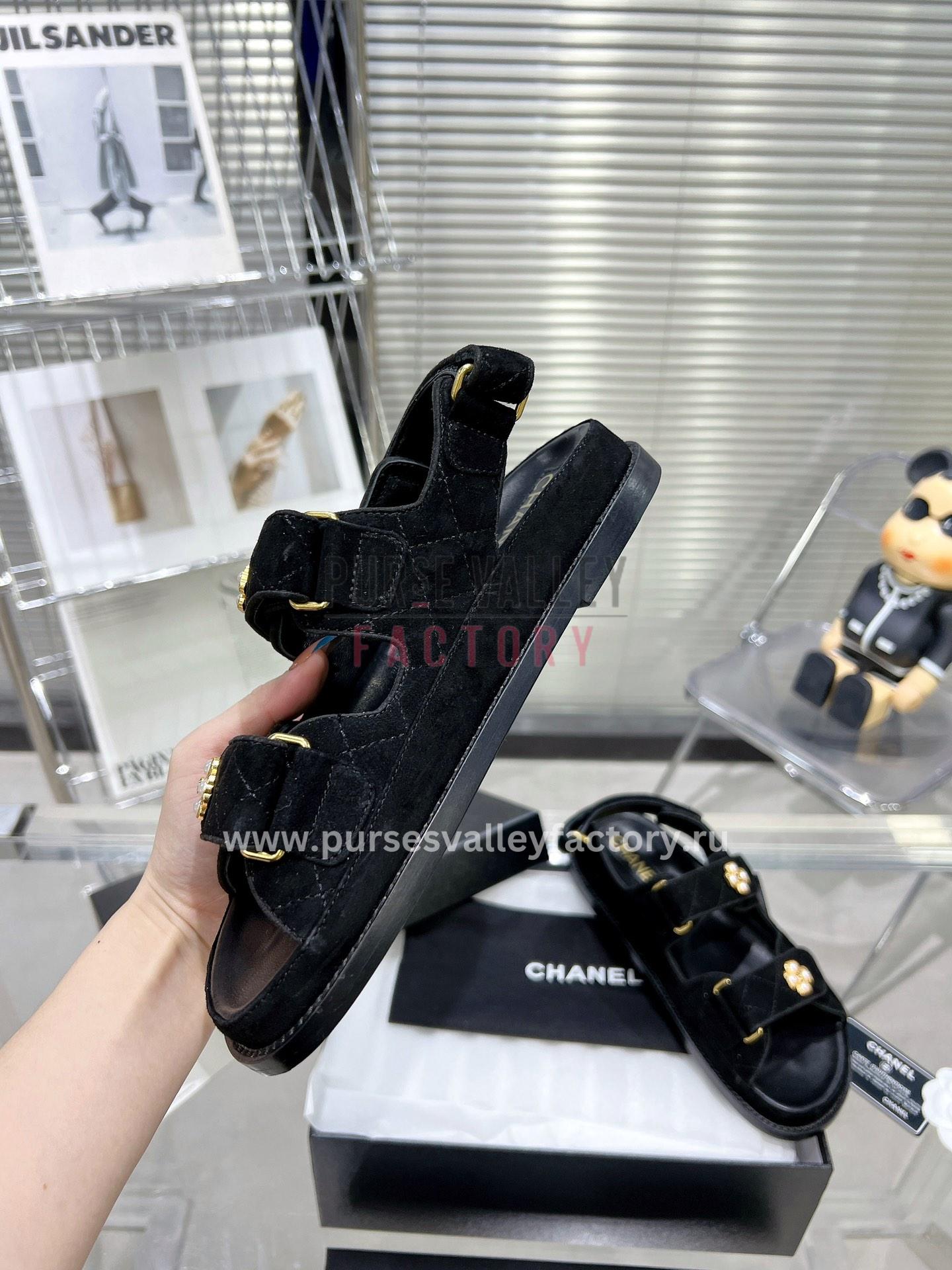 PVF_140923_CHANEL_-sandals_and_espadrilles-42-8