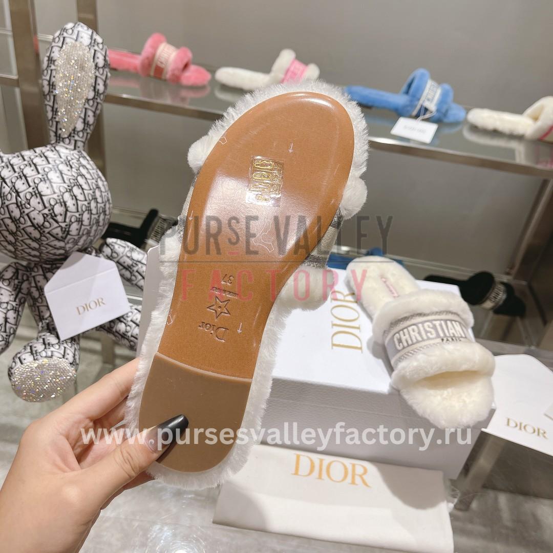 PVF_140923_CHRISTIAN_DIOR_-mules_and_slides-2-9