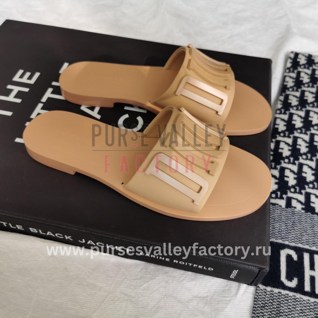 PVF_140923_CHRISTIAN_DIOR_-mules_and_slides-d1-4