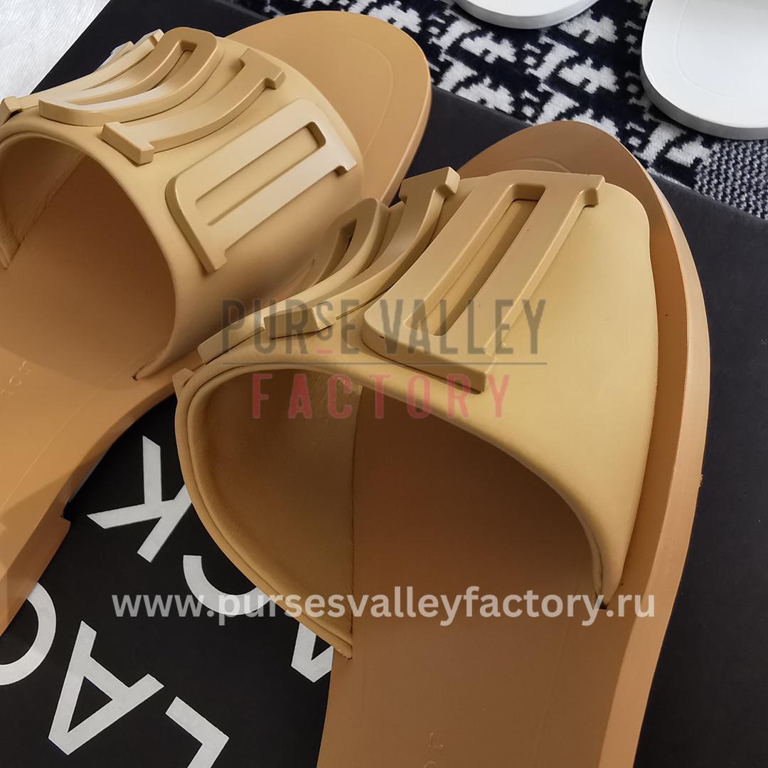 PVF_140923_CHRISTIAN_DIOR_-mules_and_slides-d1-6