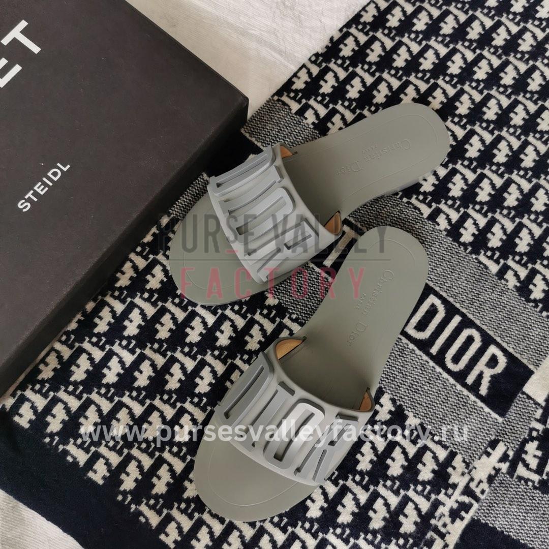 PVF_140923_CHRISTIAN_DIOR_-mules_and_slides-d4-4