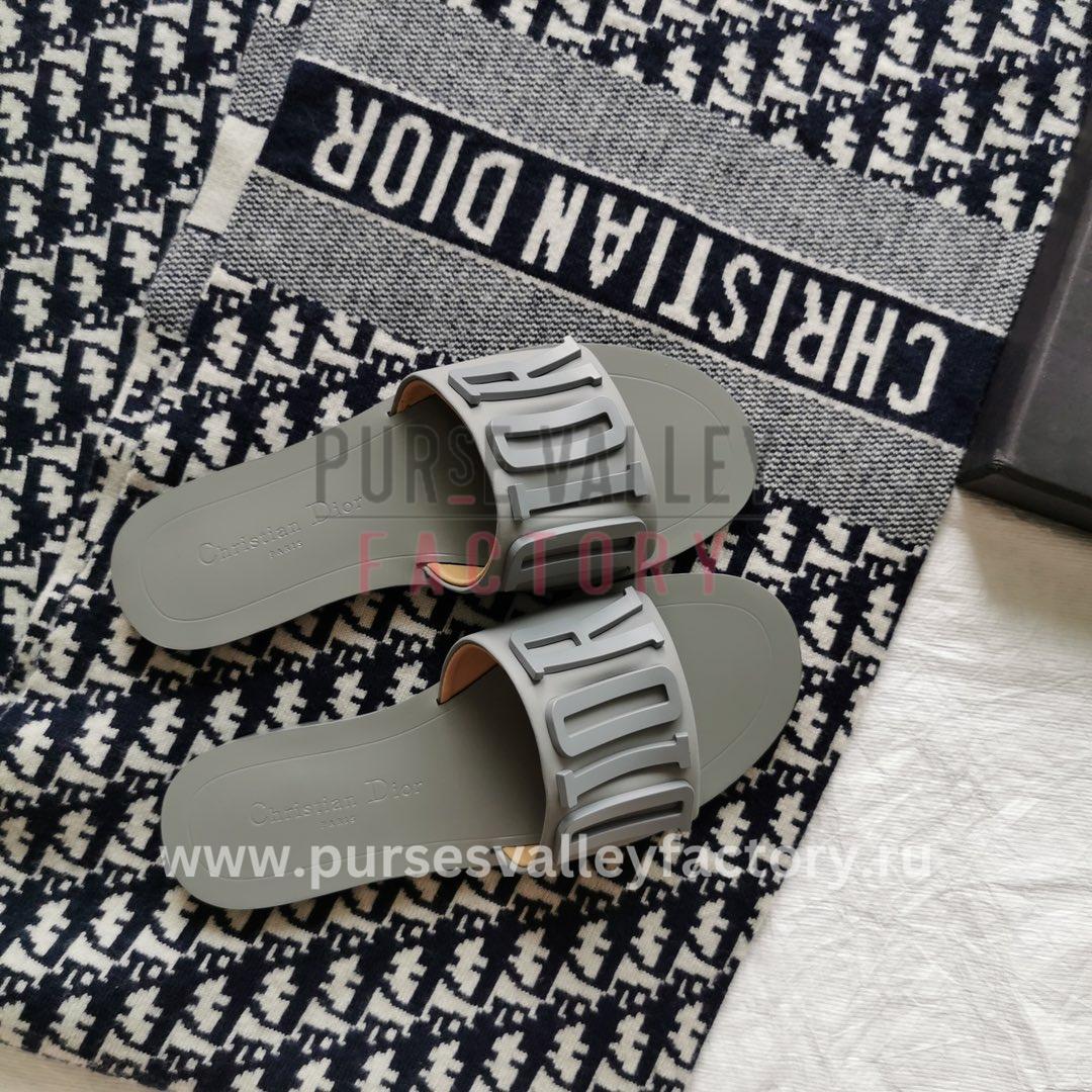 PVF_140923_CHRISTIAN_DIOR_-mules_and_slides-d4-5