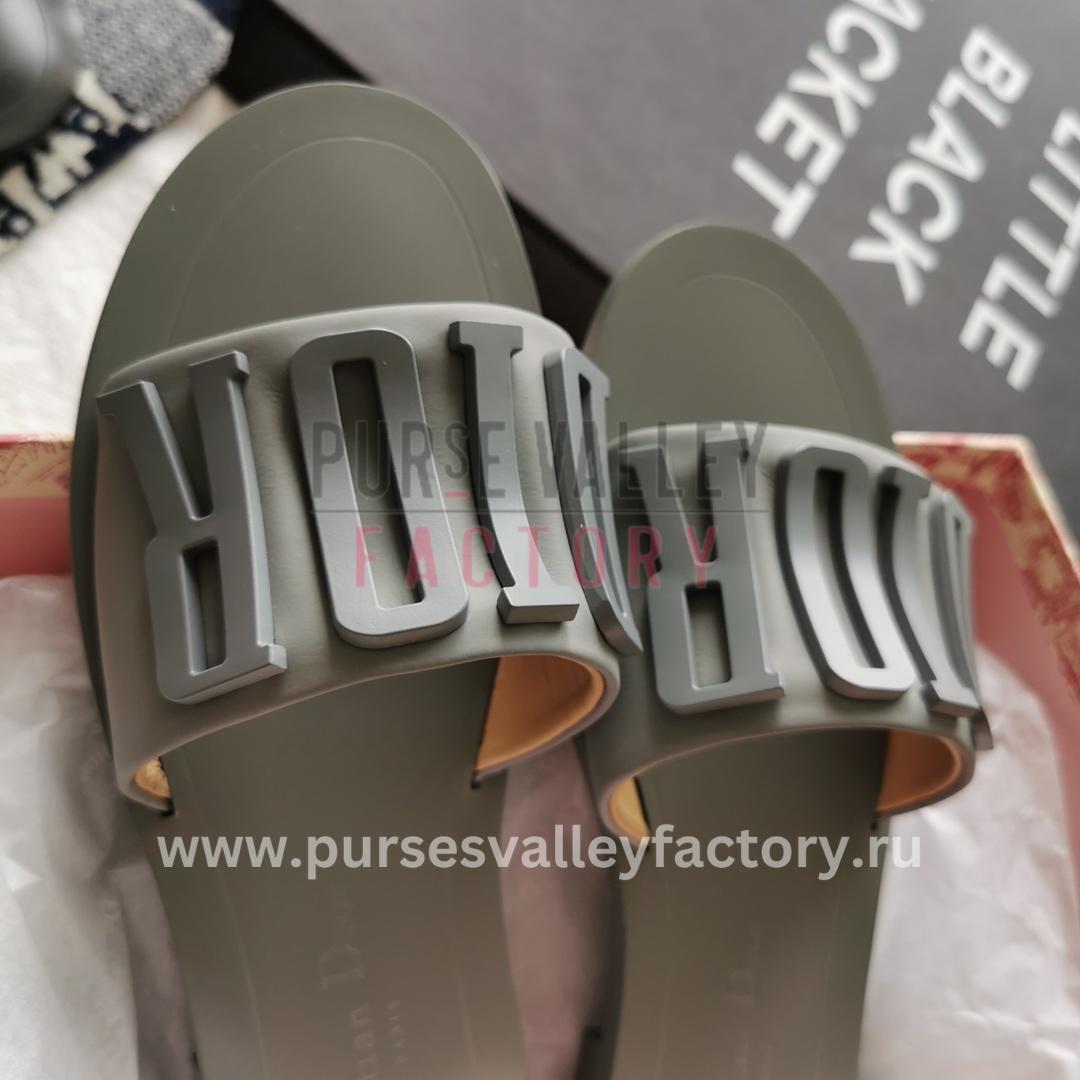 PVF_140923_CHRISTIAN_DIOR_-mules_and_slides-d4-9