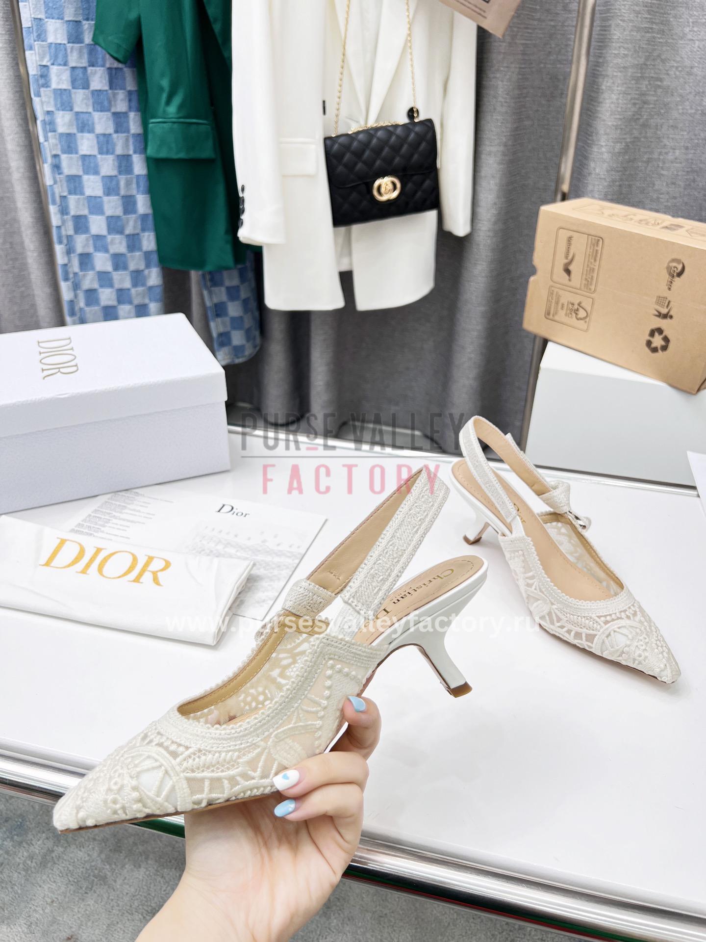 PVF_140923_CHRISTIAN_DIOR_-pumps-25-3