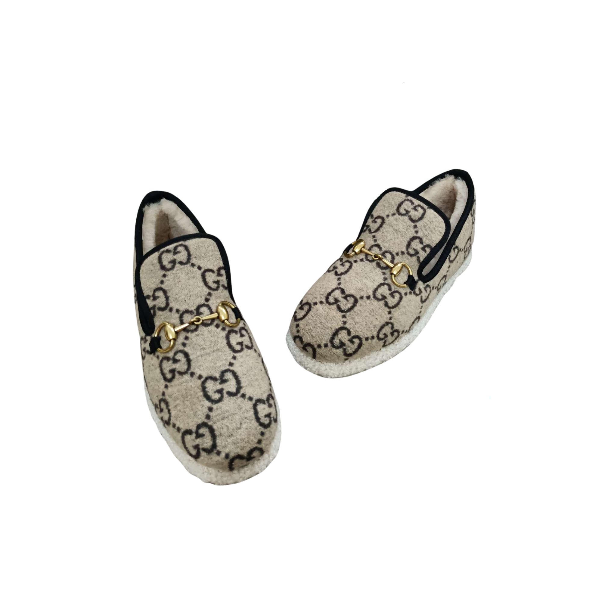 GUCCI LOAFER BEIGE ‎577236