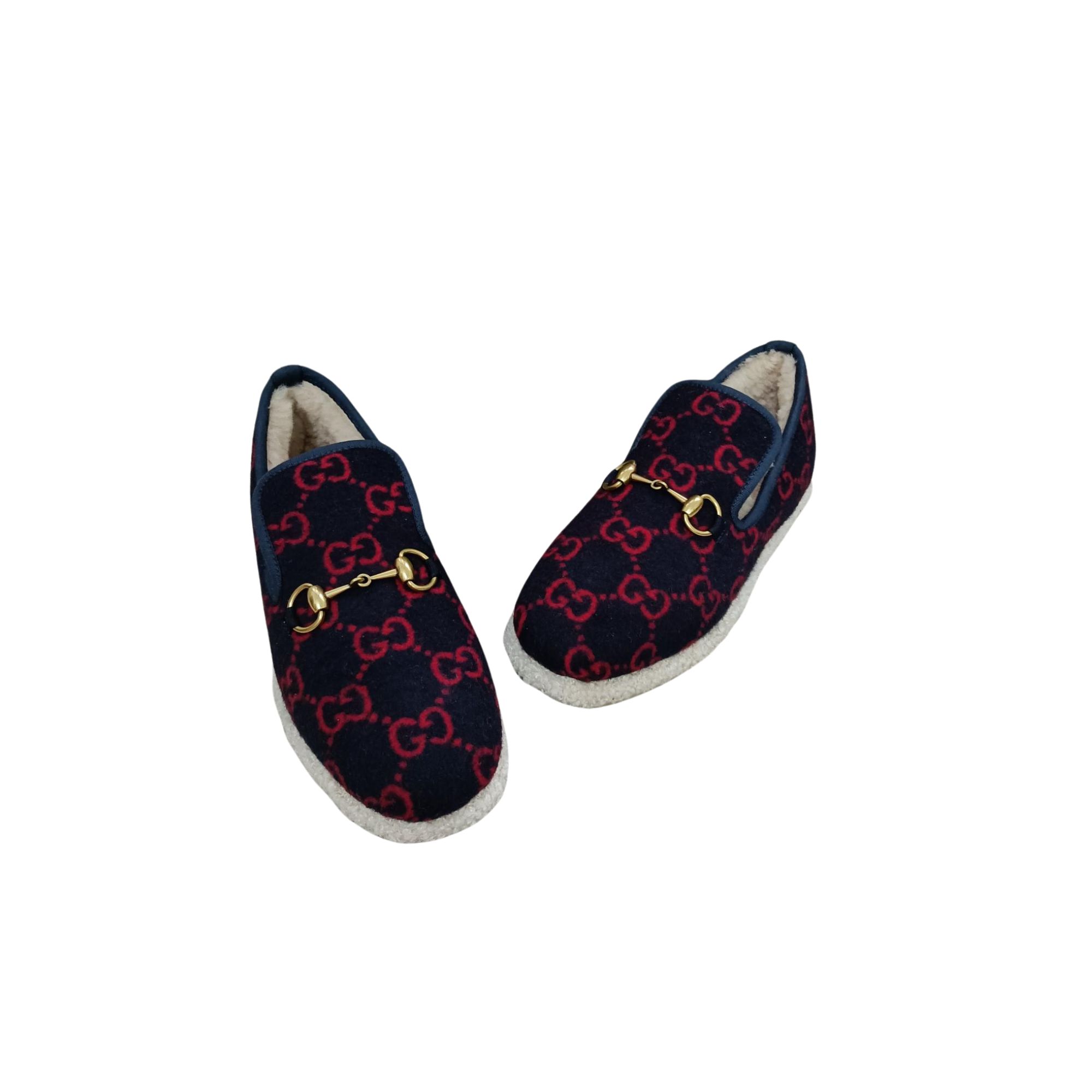 GUCCI LOAFER NAVY ‎577236