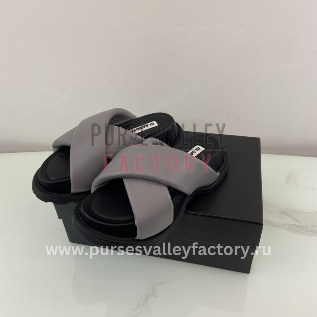 PVF_140923_JIL_SANDER_-mules_and_slides-1-2